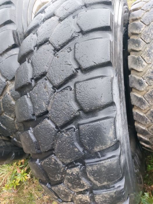 Opona 16.00R20 425/95R20