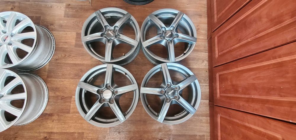 Диски 5 112 R16 Volkswagen VwAg Alutec Germany, 6,5J ET 50 Графіт