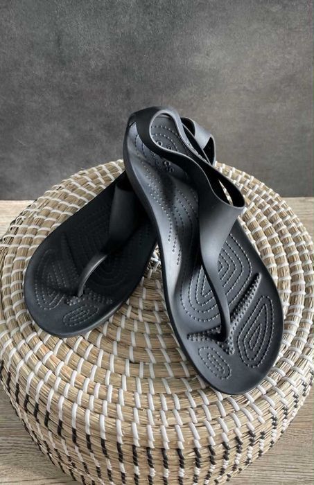 Crocs japonki serena flip black W9 39/40
