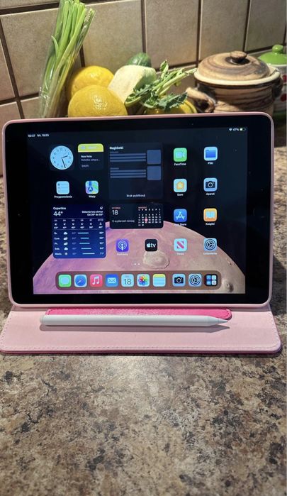 Tablet iPad Apple Retina 10” + NOWY RYSIK 2 GEN + etui + kabel !