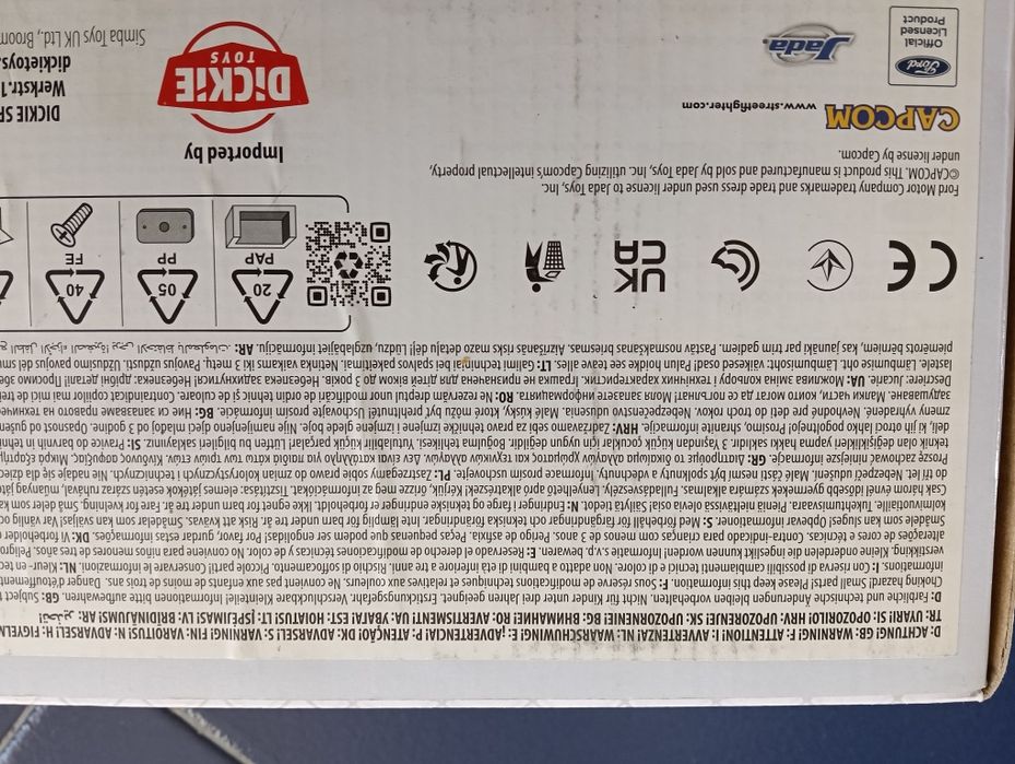 Réplica de Veículo Jada Street Fighter: Guile & 1956 Ford F-100 1:24 -