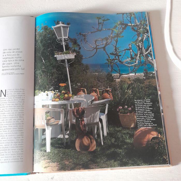 Livro Casas de Verão- edições Casa- Abril/Controljornal