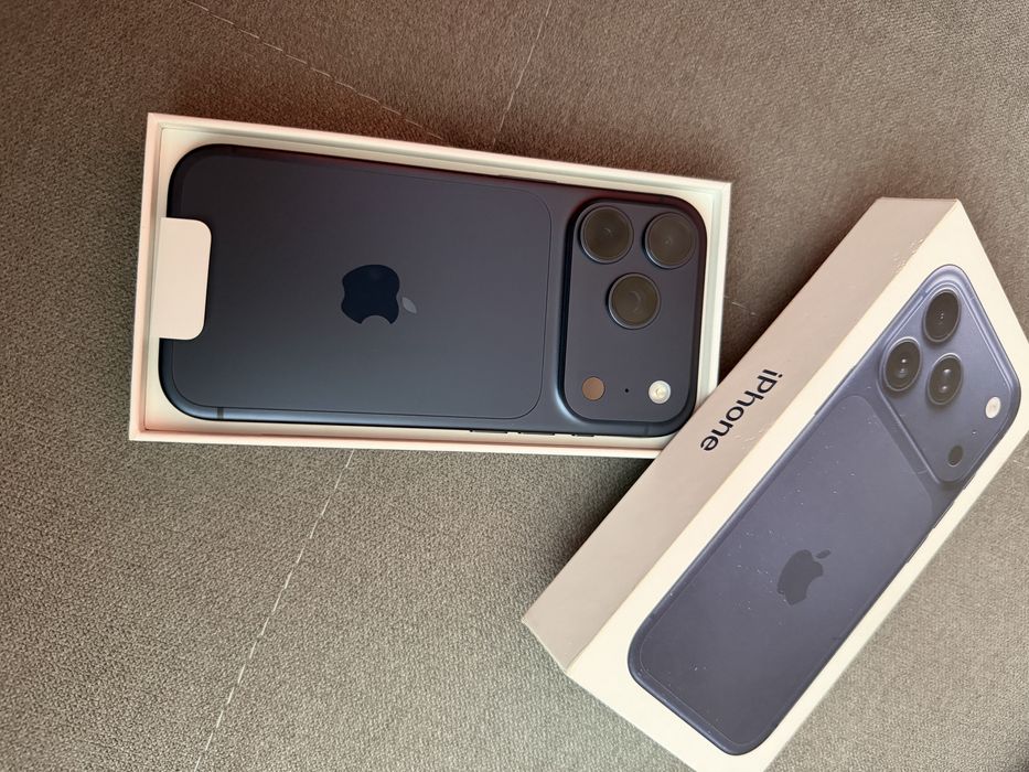 Iphone 17 Pro 256 gb Blue