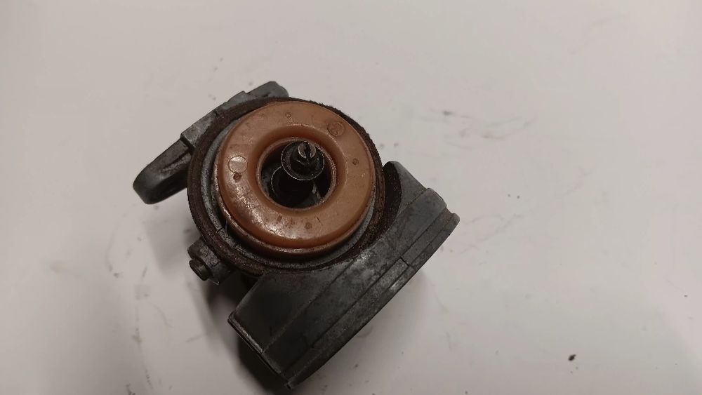 Czesci  silnika Chart 210.