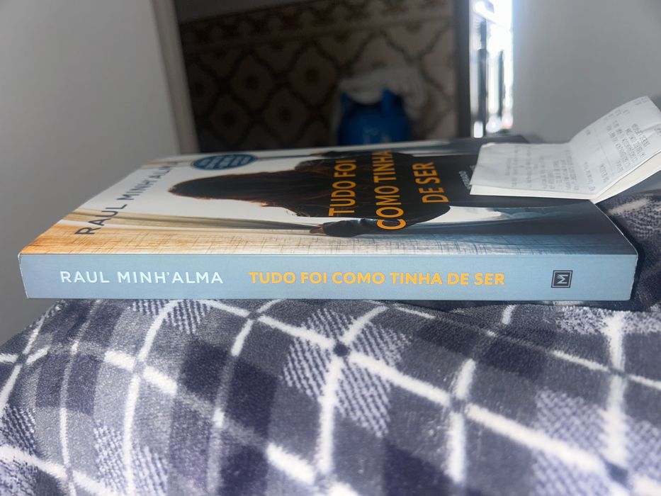 Livro “Tudo foi como tinha de ser”