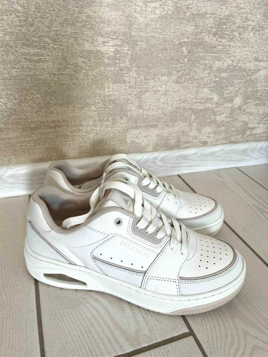Продам кеди жіночі Skechers UNO COURT розмір 38,5