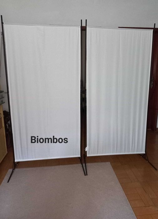 2 Biombos em Tecido