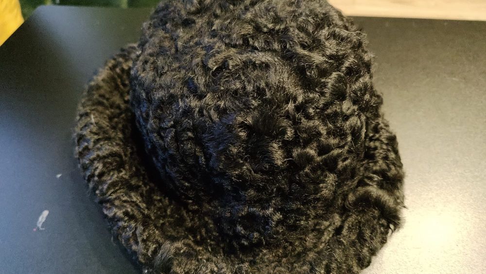 Kapelusz karakuły czarny