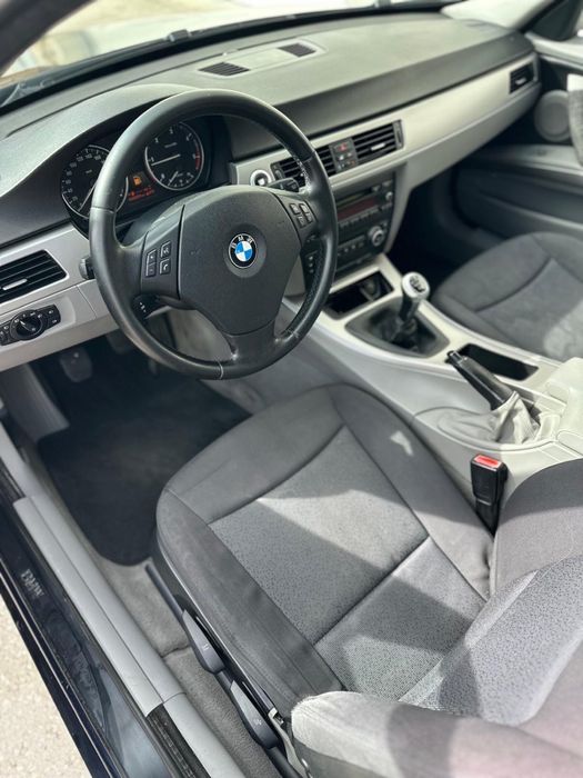 BMW 318 D Touring 2007