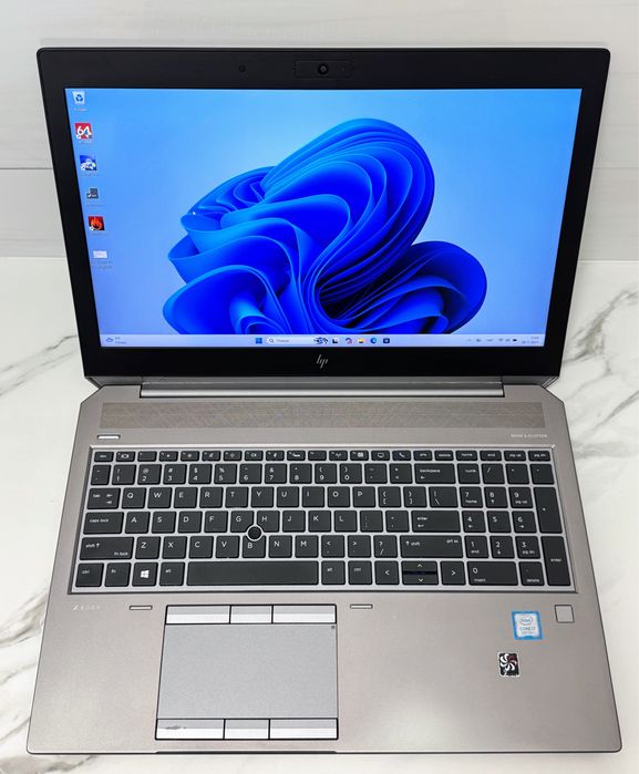 HP ZBook 15G5 15.6"4K UHD IPS|i7-8850H|32GB|512SSD|Quadro P2000