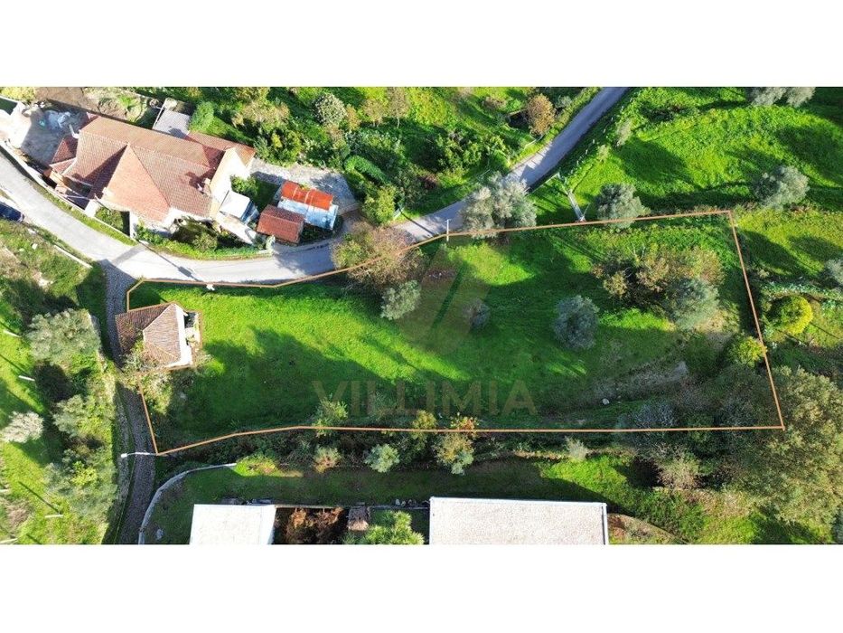 Terreno 2067m² c/Projeto Aprovado - Gondufe - Ponte de Lima