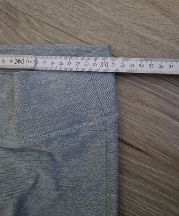 Szare legginsy Victoria's Secret rozmiar xs plus nowy top xs