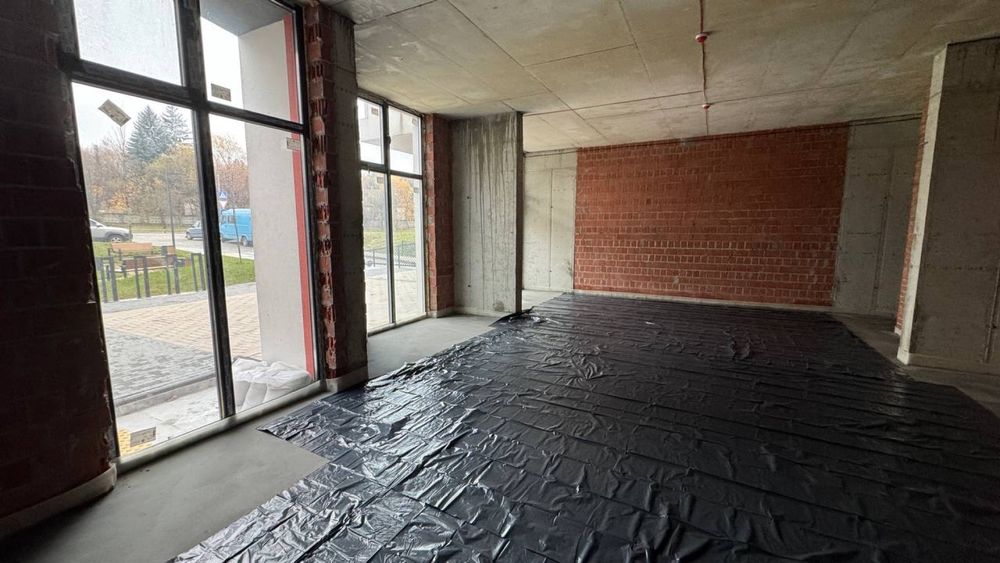 Оренда комерційного приміщення по вул.Пасічна у Личаківському рн.