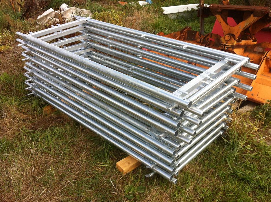 Rama stalowa 2m x 0,74m zestaw 10 sztuk