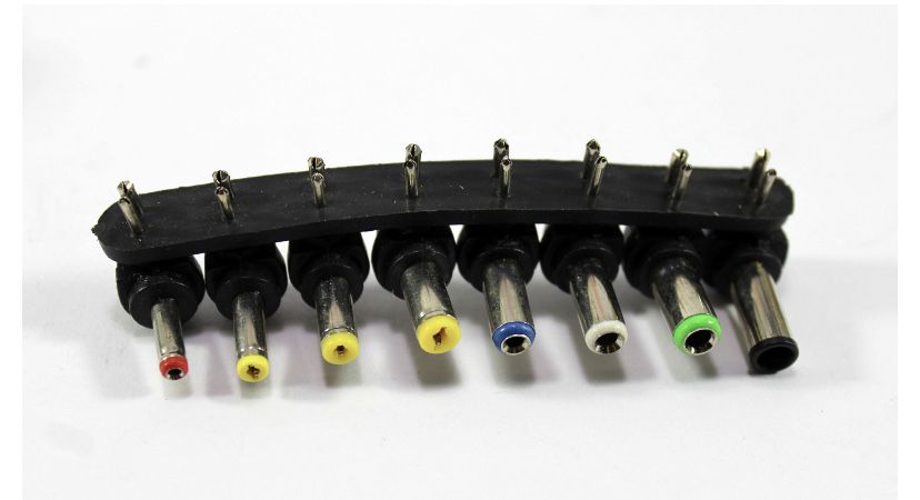 Универсальный блок питания 3V 4,5V 6V 9V 12V SL-668 3А 7 штекеров 30W.