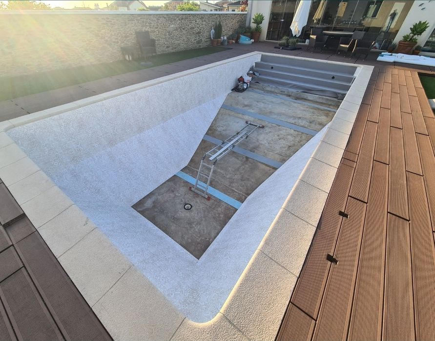 Serviço de Revestimento de Piscinas em Tela/Liner