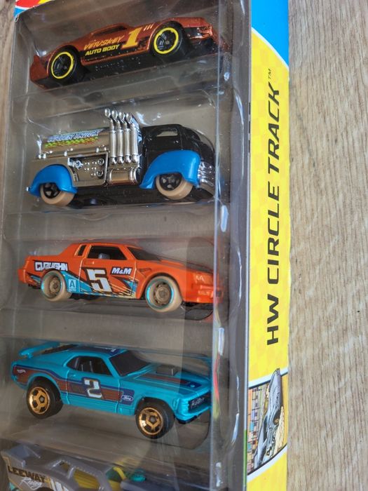 HotWheels Hot Wheels hw circle track 5pak HLY65