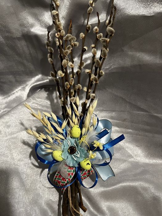 Вербні букетики на вербну нелілю