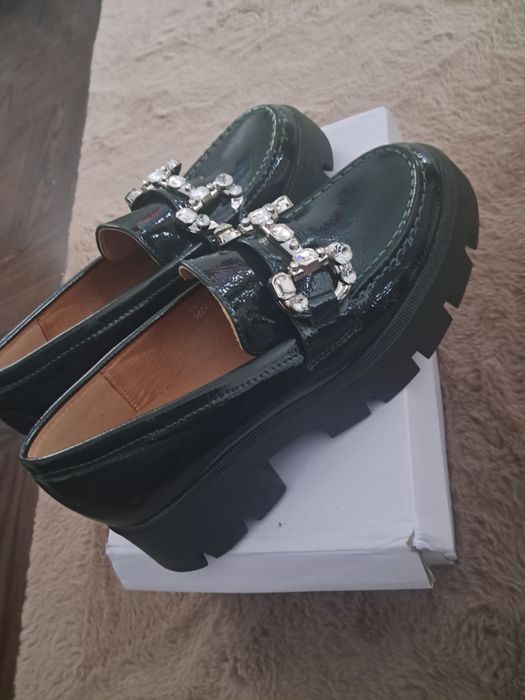 Damskie nowe mokasyny