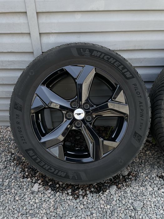 Комплект коліс Ford Mustang 5/108 R18 5*108 18 Ford Volvo