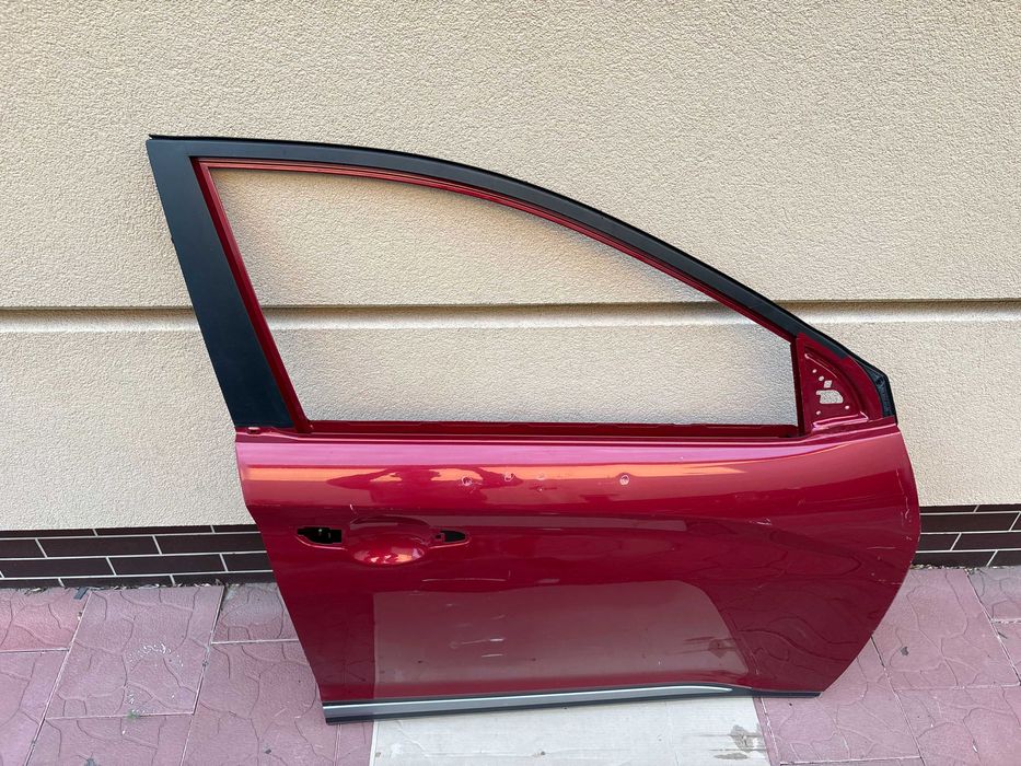 Двері передні праві Hyundai Kona 2017-2022