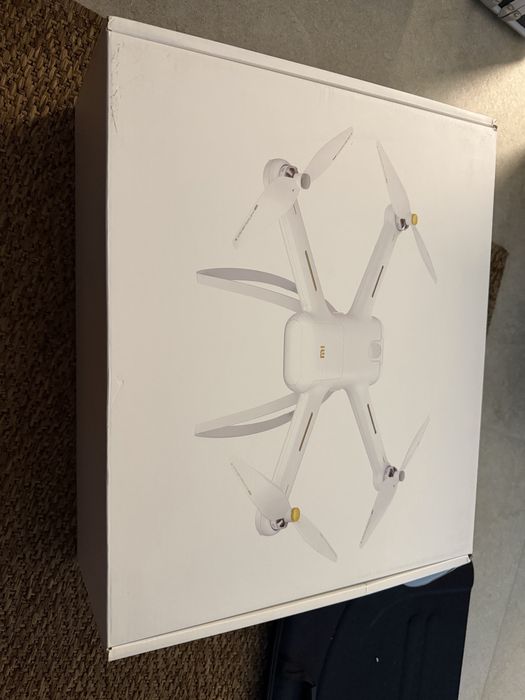 Drone Xiaomi 4K - Como novo!! Com mochila e acessorios