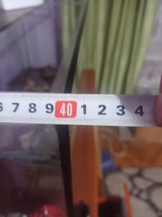 Продам терміново акваріум