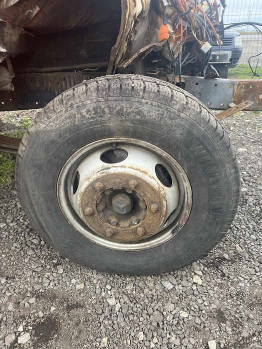 Mercedes Vario 614 D продам мотор 4.3 дизель