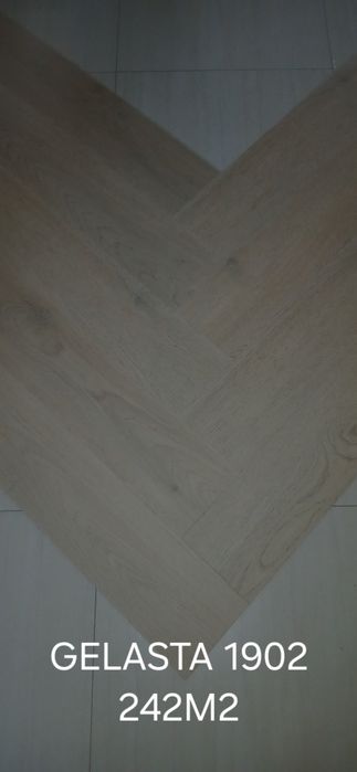 Panele winylowe jodełka