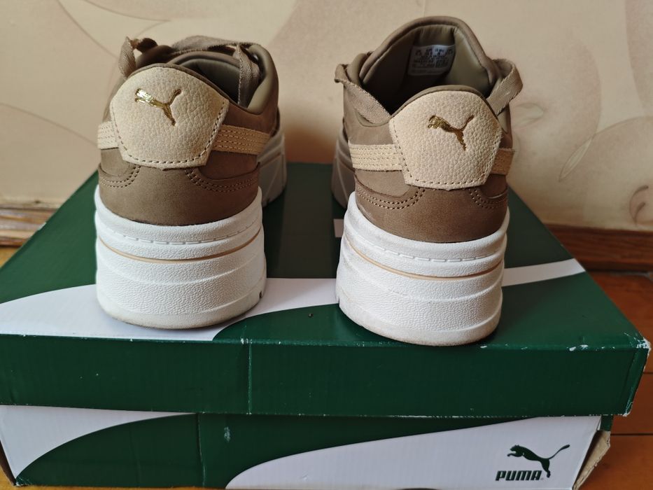Жіночі кросівки Puma Mayze