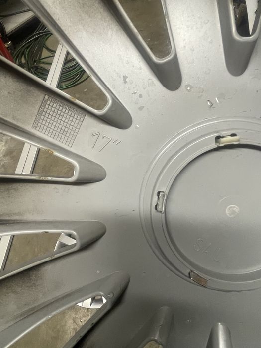 Kolpaki do Toyota  17 cali.