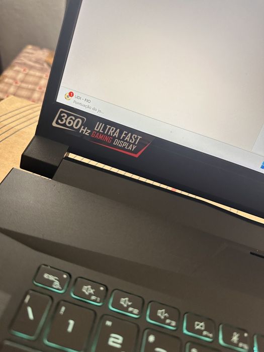 Portátil gaming msi 360hz