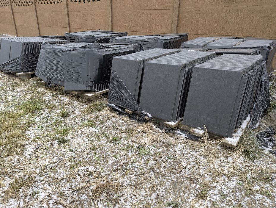 Dachówka betonowa płaska Braas Teviva szary kryształ