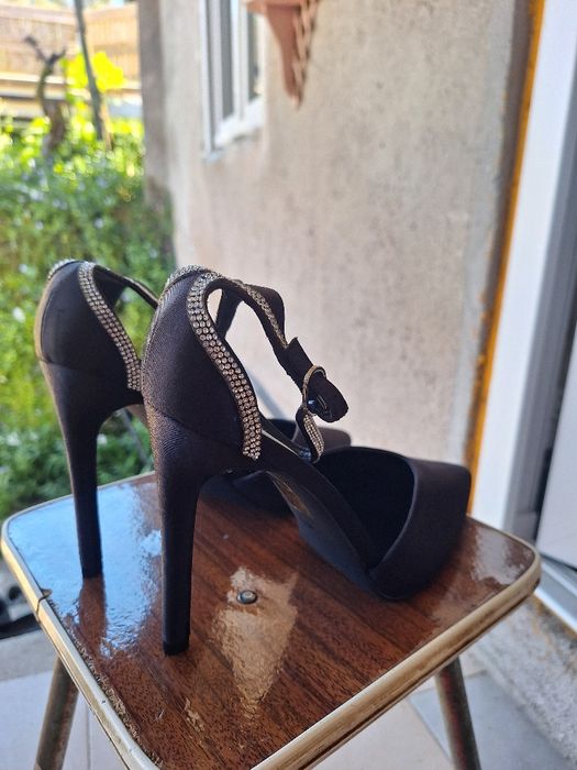 Sapatos de mulher 40 - NOVOS