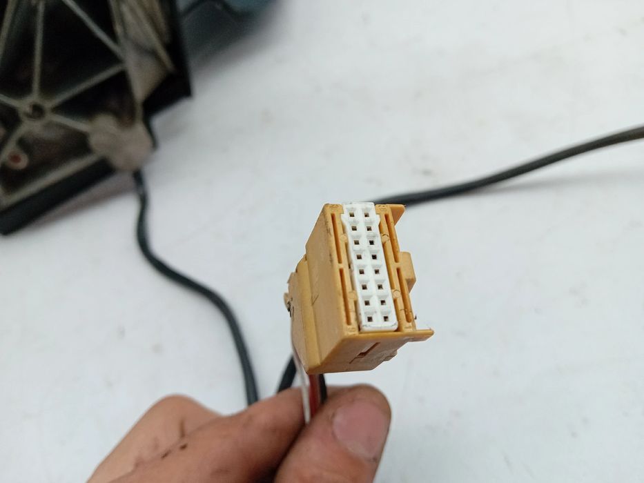 Retrovisor / espelho direito AUDI A4 (8E2, B6)