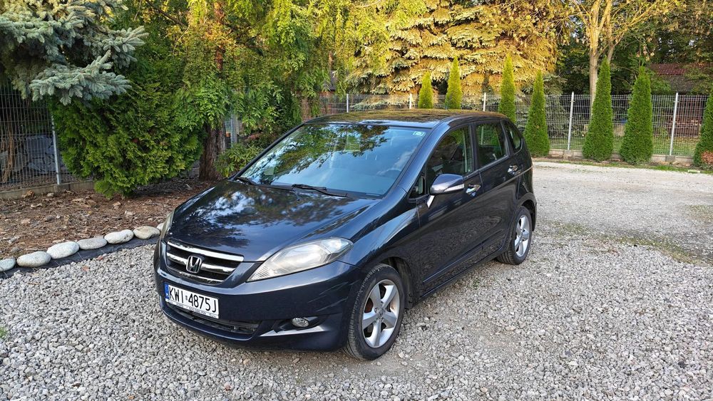 Honda FR-V