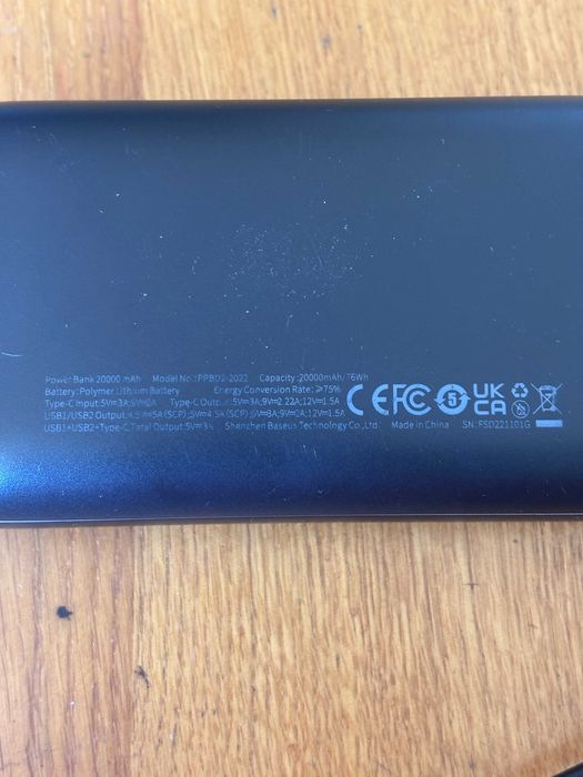 Powerbank Basesus Bipow Pro 10000 mAh, 2xUSB USB-C, 22.5W czarny, stan idealny, 2 x użyty