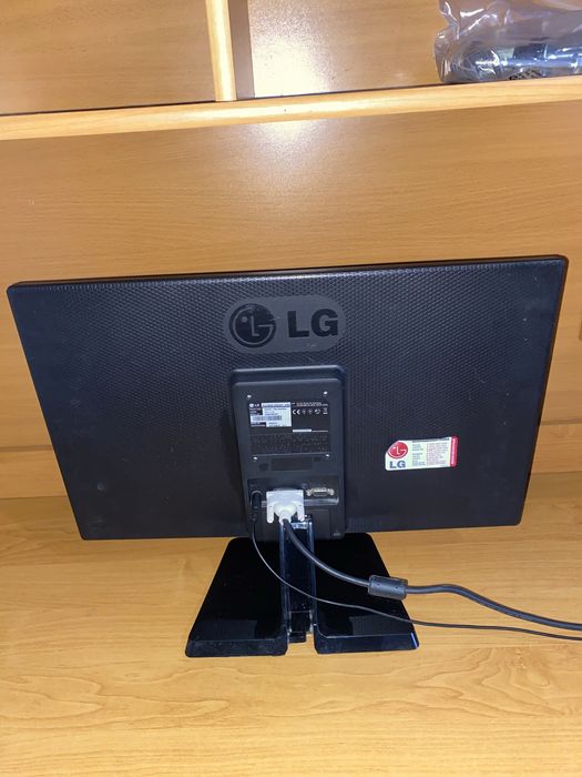 Продам монітор FLATRON IPS224T - PNA