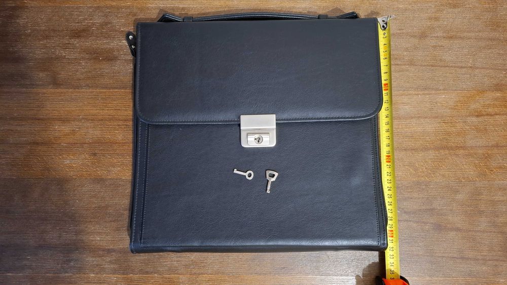 Шкіряний портфель-папка чоловічий