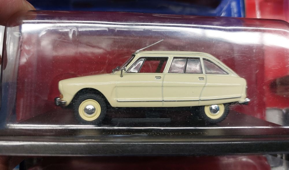 Atlas Citroen DS 19 i inne francuskie Berliet, Simca, Renault [