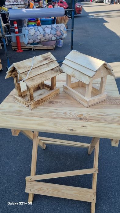 Кормушка для птиц