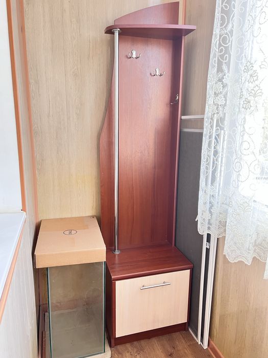 Продам прихожку в шикарному стані