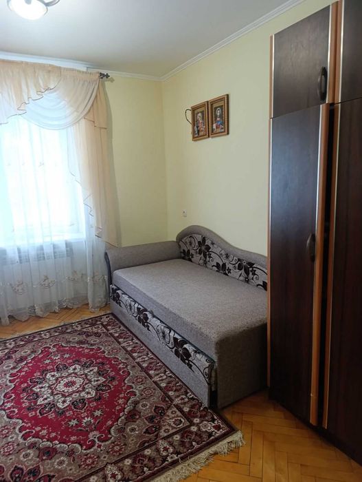 НЕРУХОМІСТЬ ОРЕНДА КВАРТИРИ СХІДНИЙ