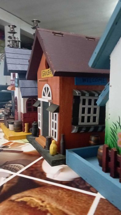 Casinhas típicas holandesas para pássaros