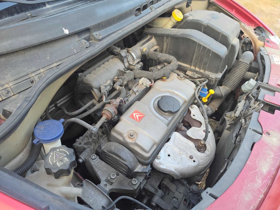 Citroën C3 1.2 com poucos quilometros