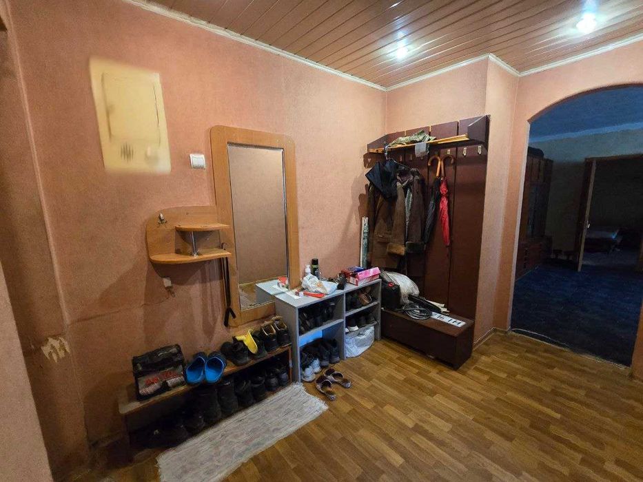 Продам 3к біля Конкорду