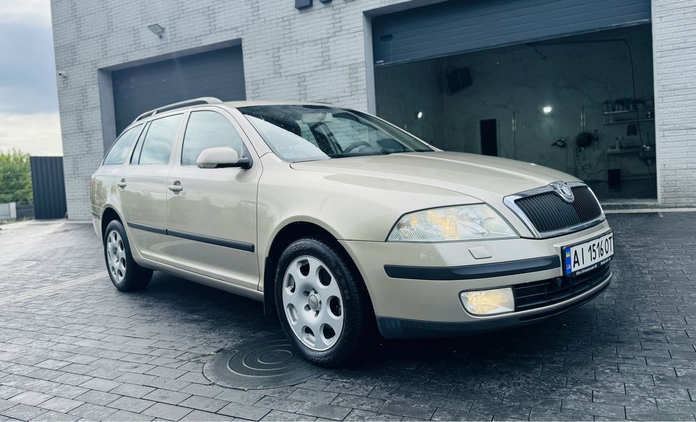 Продам Skoda Octavia A5 2005 рік 2.0 FSI Автомат в хорошому стані!