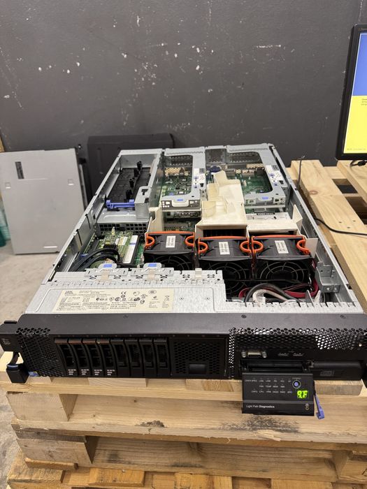 Servidor - IBM System x3650 M2