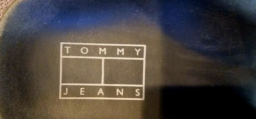 Klapki Tommy Hilfilger jak Birkenstock skóra r. 43