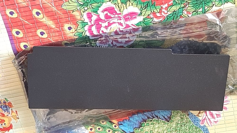 Аккамуляторы для ноутбуков и зарядные блоки пит.на 19в